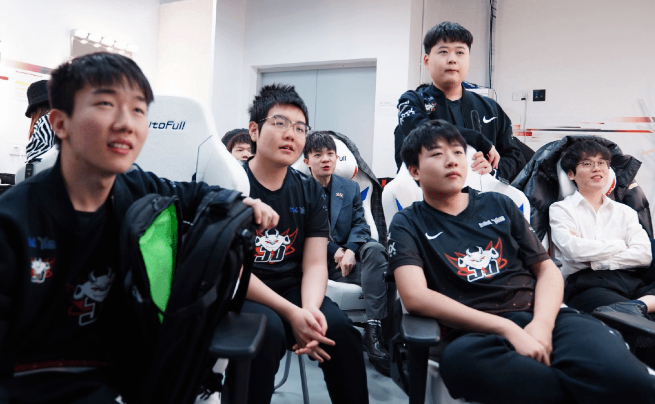 Karsa在皇家马德里比赛中刷新纪录转会期突围战来临，托特纳姆清晨内部沟通都惊呆了的简单介绍